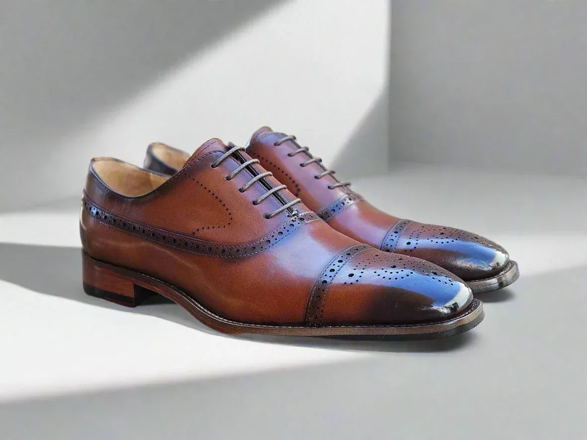 Carrucci Cap Toe Lace-up in Leather Sole