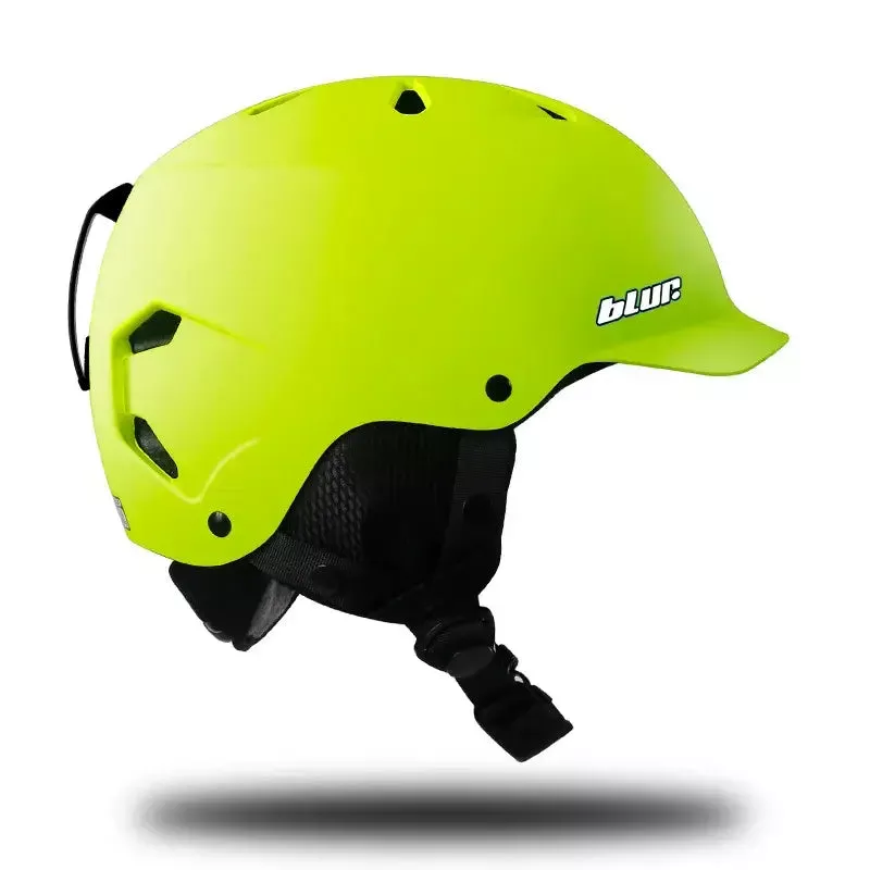 Comfort and SafetyBreathable Ski Helmet