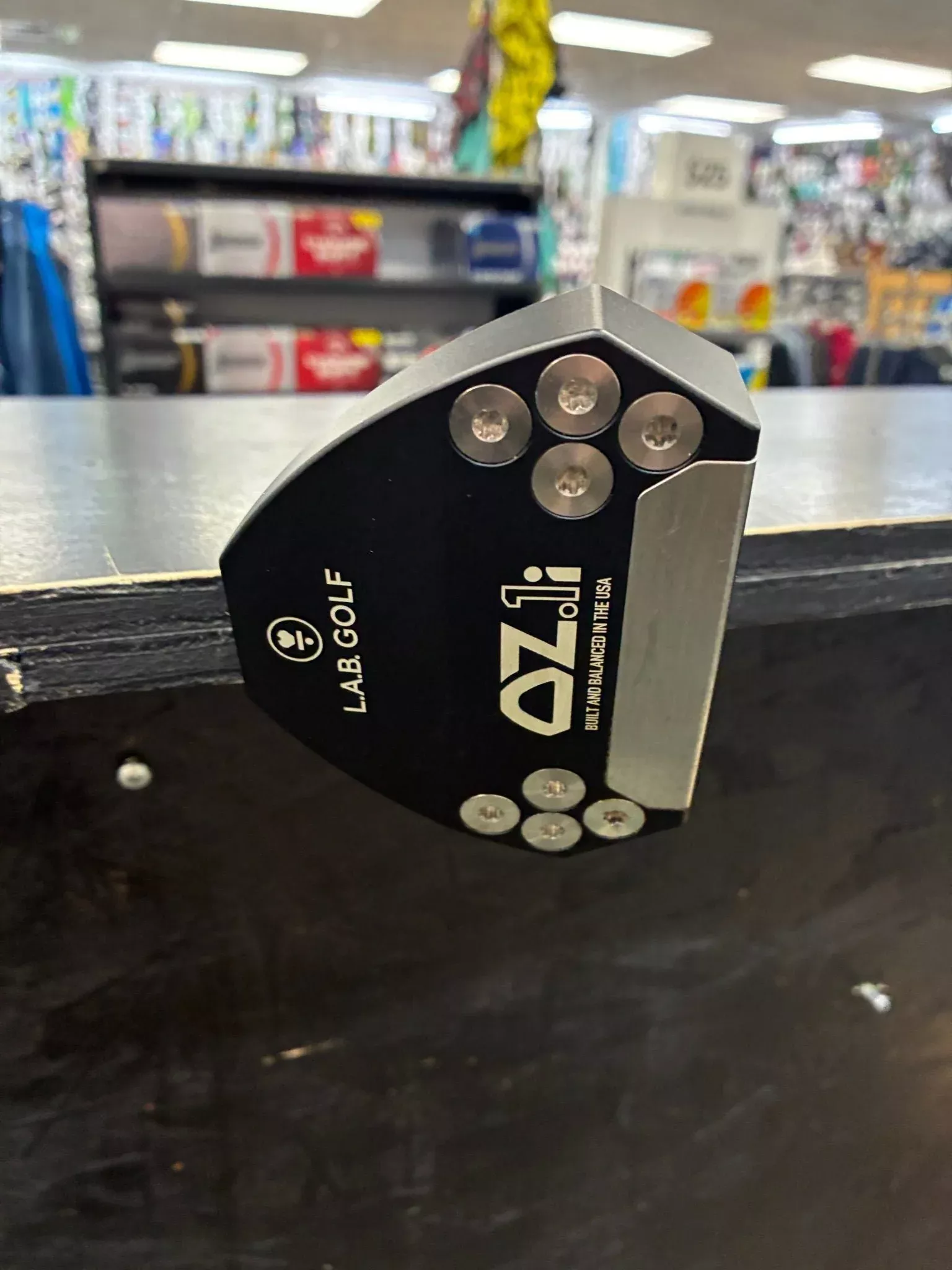 L.A.B. Golf OZ.1i Putter Right Hand 35 (Used)